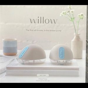 Willow “WIRELESS HANDS FREE” 2.0 (2nd Generation) breast pump.